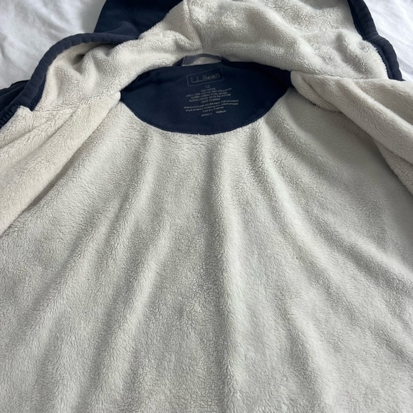 L L Bean Women’s Navy Sherpa Lined Full Zip Hoodie Size Medium - Picture 5 of 7